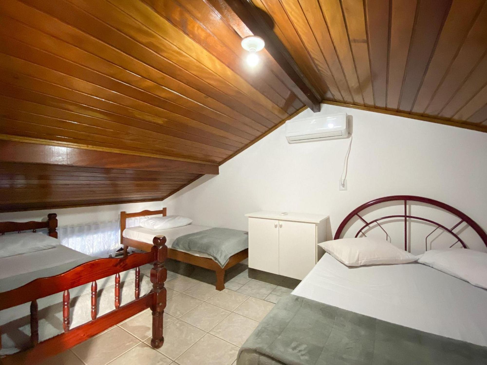 Apartment Residencial Verdes Mares *