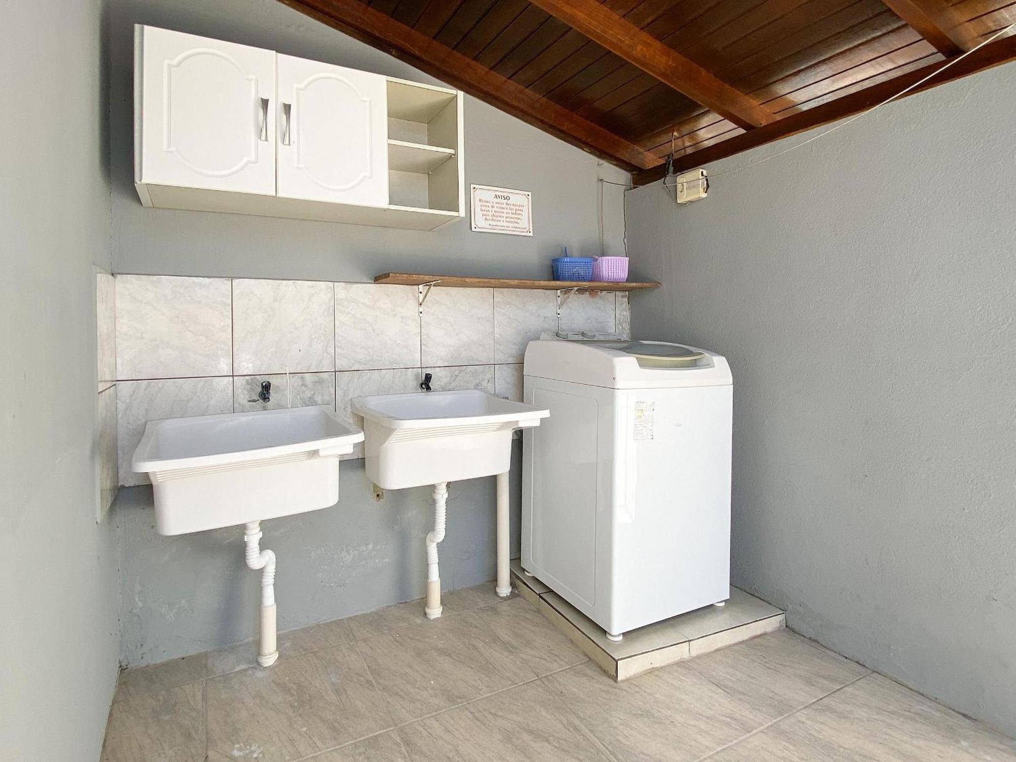 Apartment Residencial Verdes Mares *
