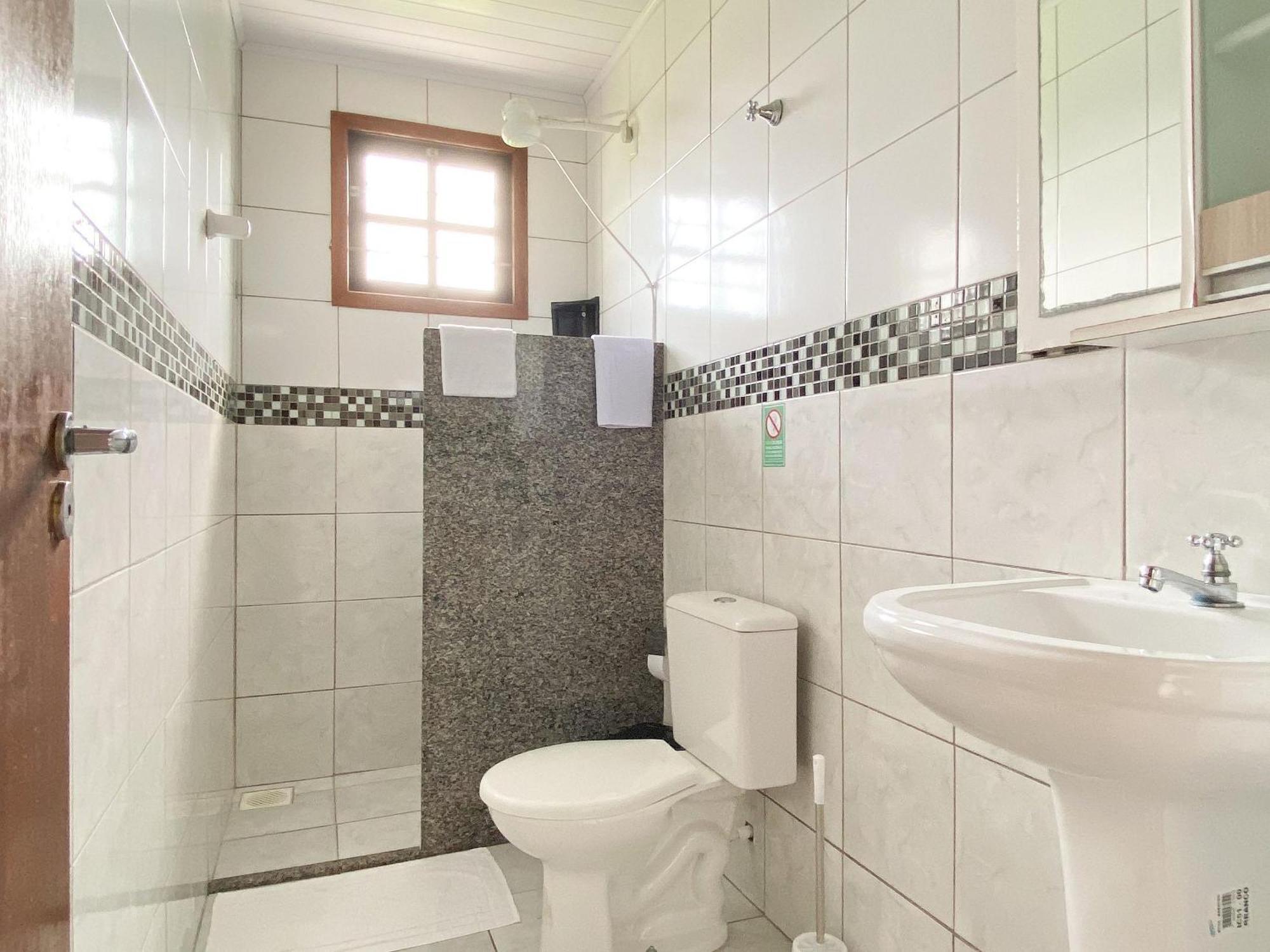 Apartment Residencial Verdes Mares *